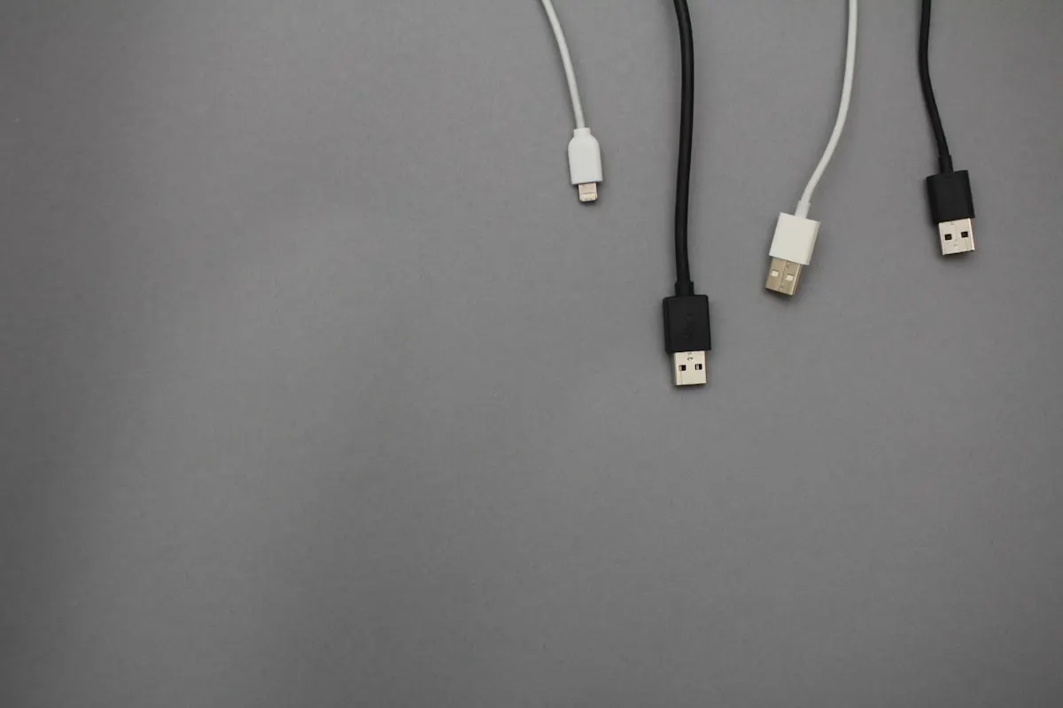 Кабель Lightning ↔ USB-C, 1 м